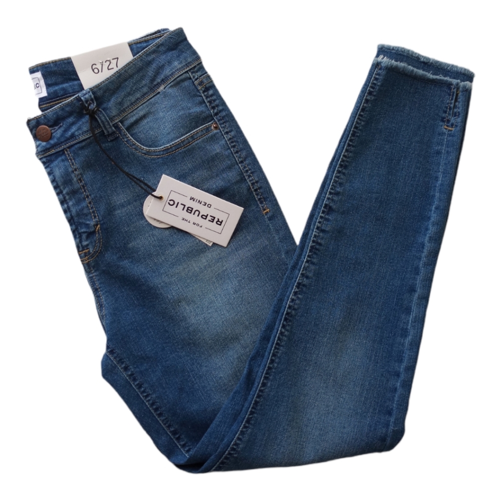 For The Republic Denim Skinny Jeans Size 6/27 Blue Stretch Mid Rise NWT